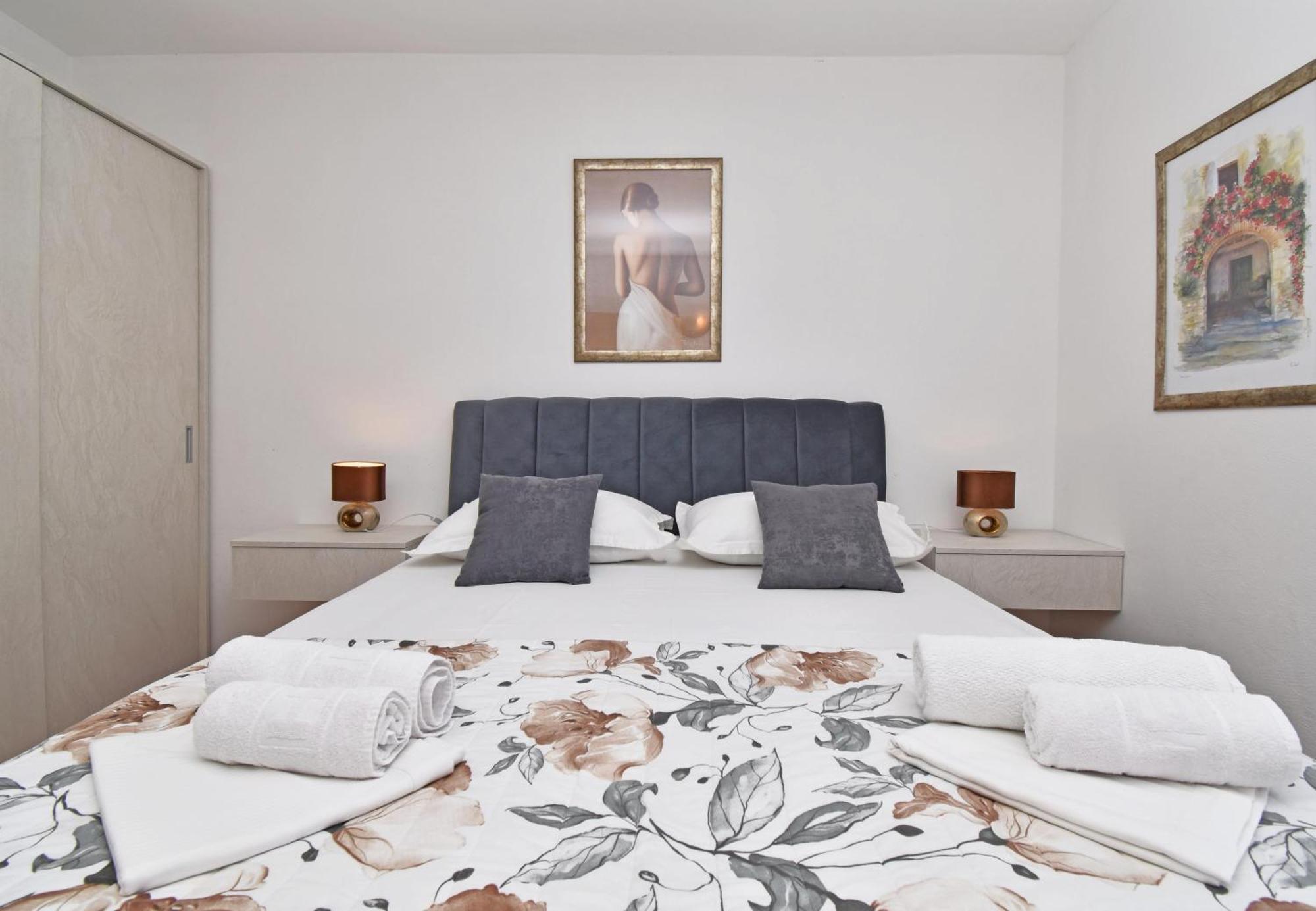 טוצפי Apartments Barba מראה חיצוני תמונה